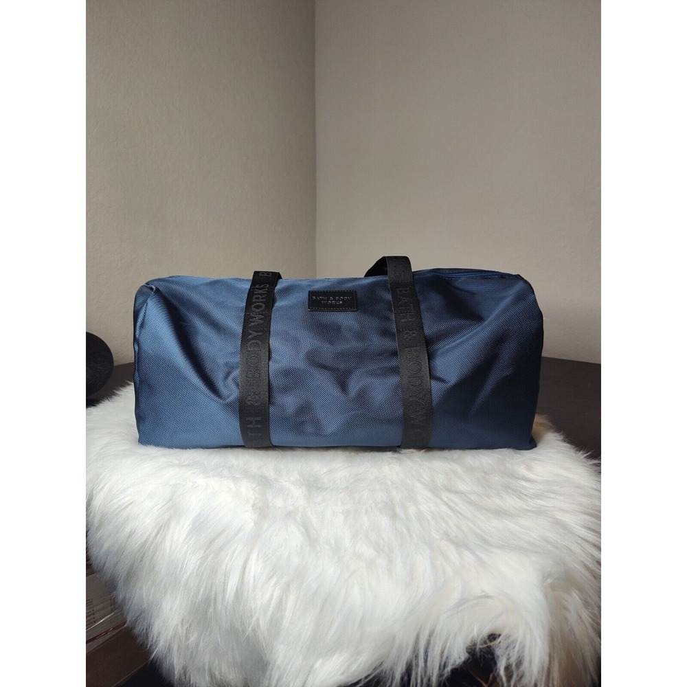 Bath And Body Works Blue‎ Mens DUFFLE BAG NWT PERFECT FOR GYM